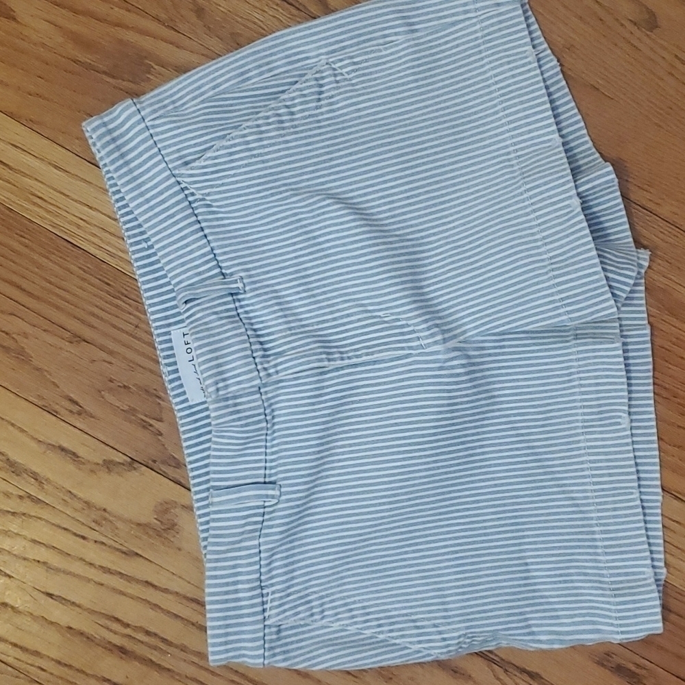 Loft brand shorts womens size 6